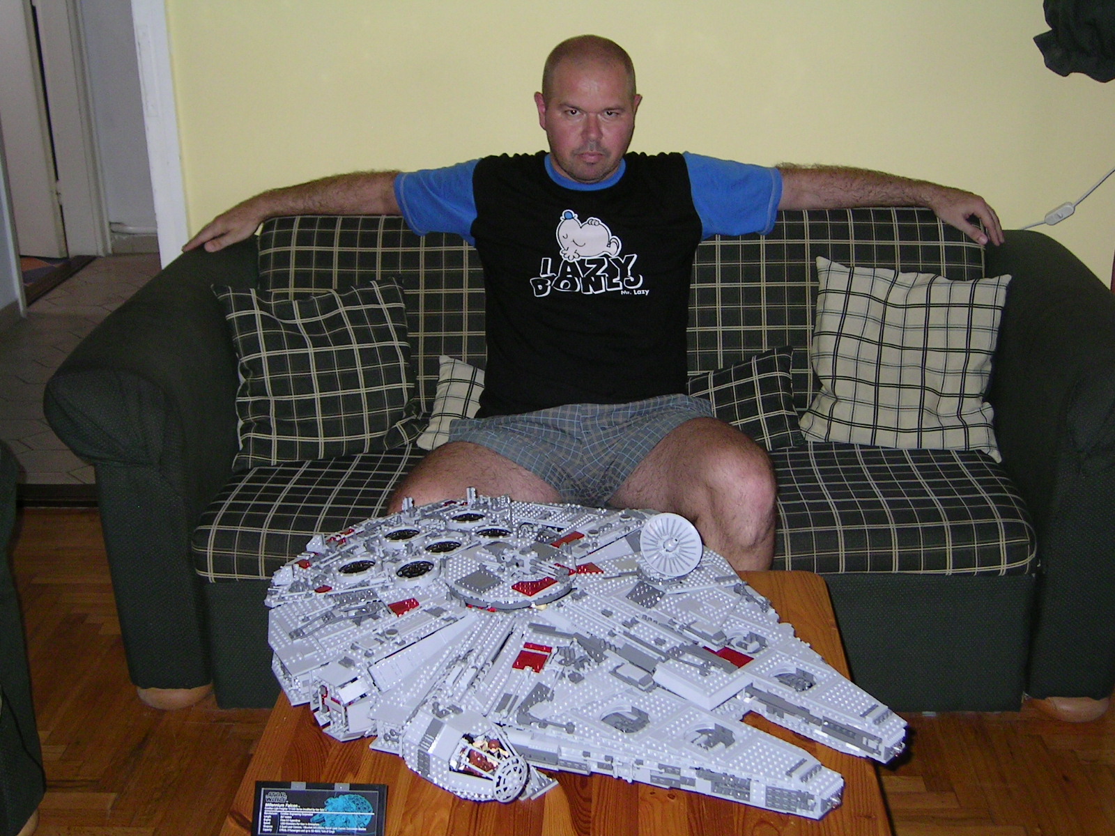 10179_millennium_falcon_ucs_32.jpg