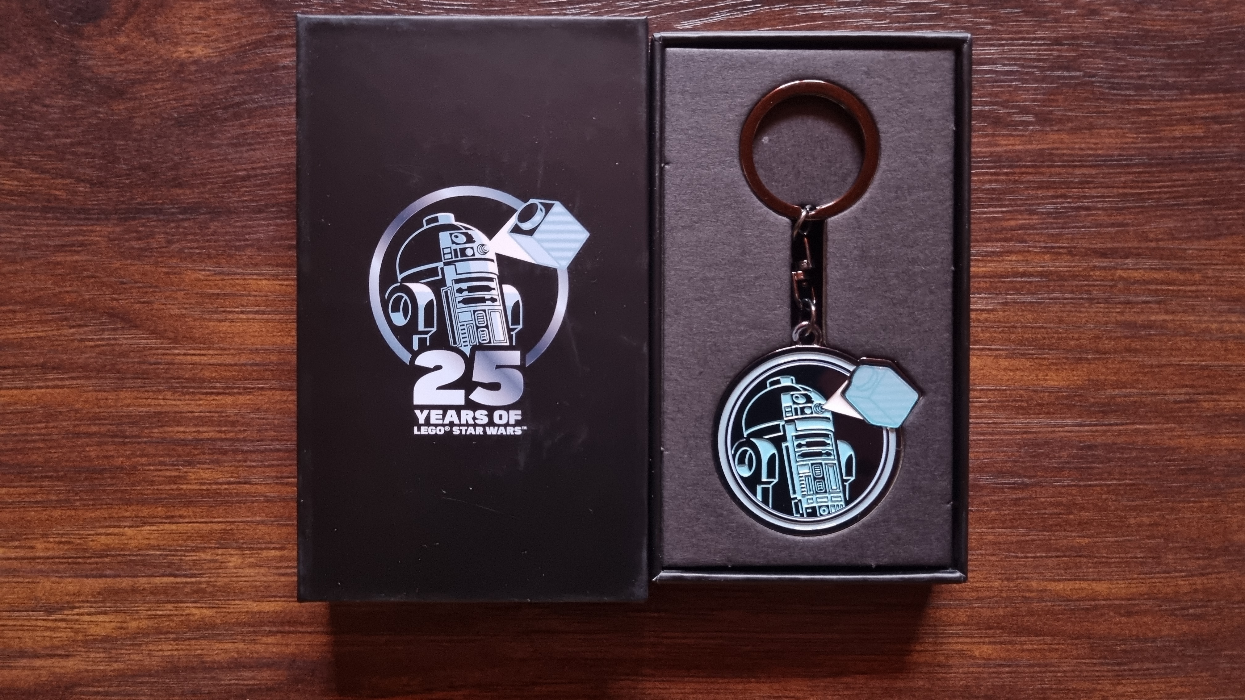 107544_25_Years_of_LEGO_Star_Wars.jpg