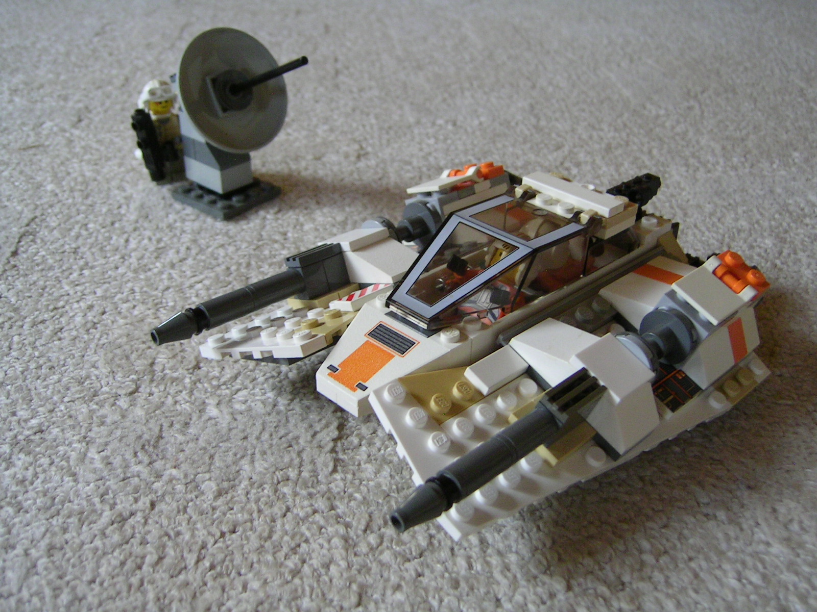 4500_rebel_snowspeeder.jpg