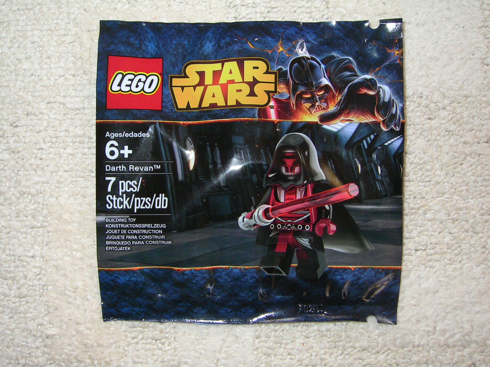 5002123_darth_revan.jpg