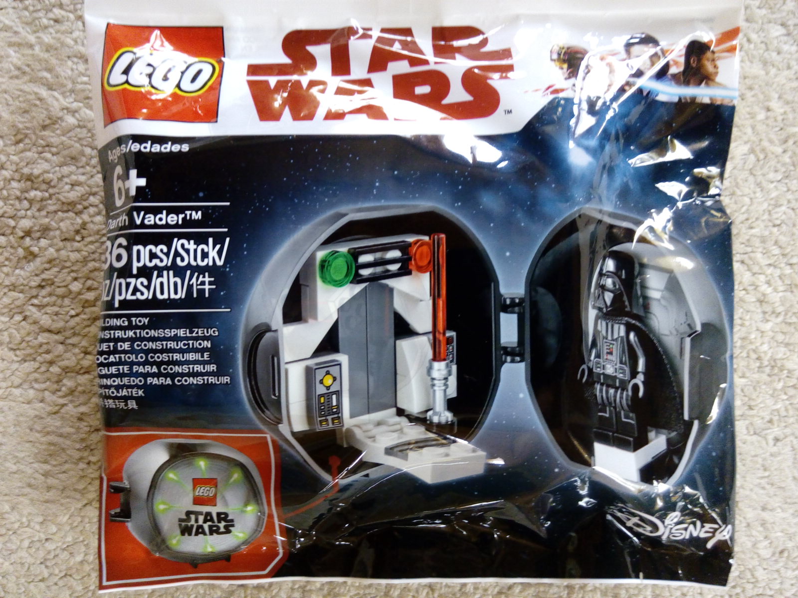 5005376_darth_vader_pod_polybag.jpg