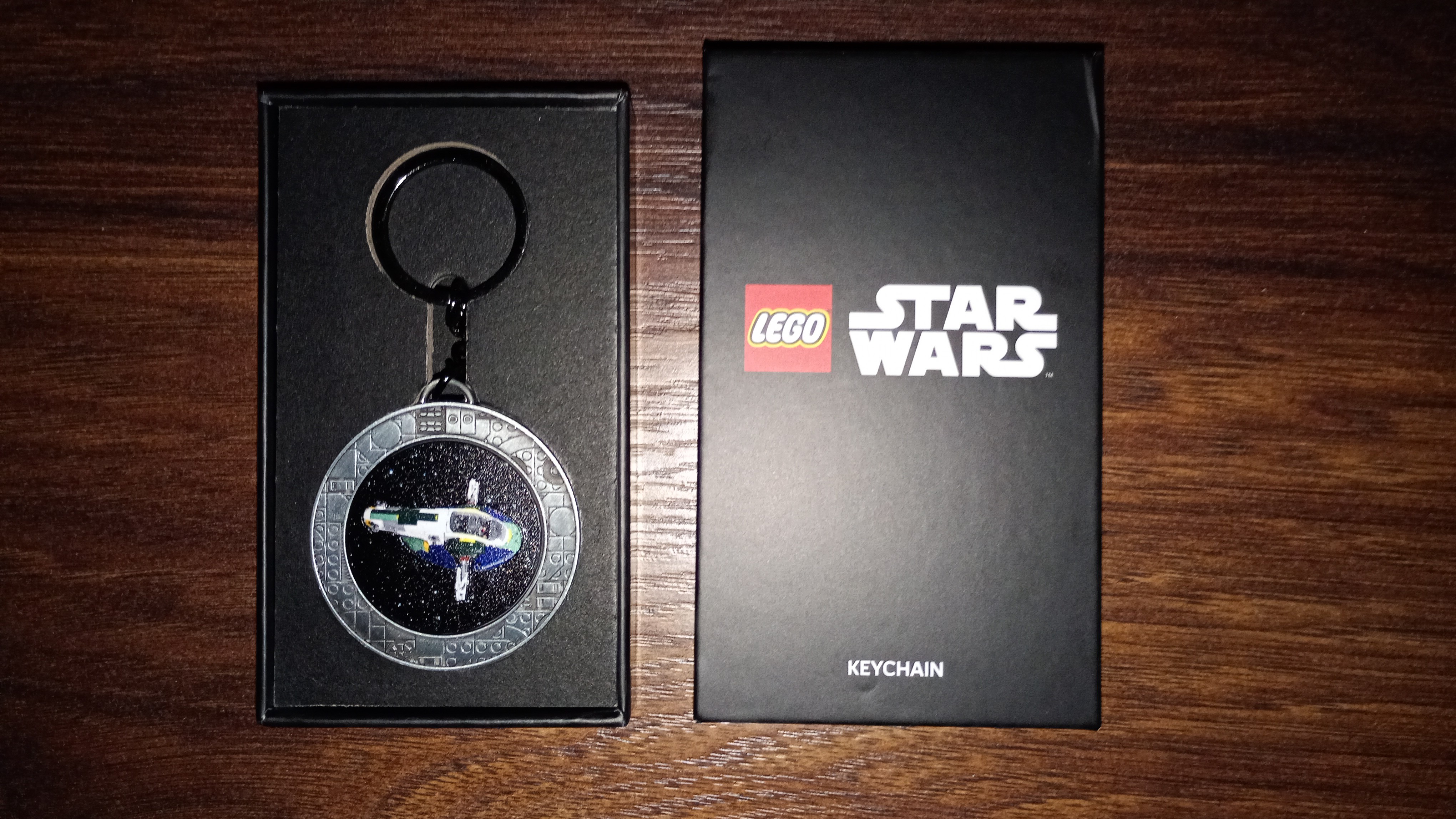 5009394_Jango_Fetts_Firespray_Class_Starship_Key_Chain.jpg