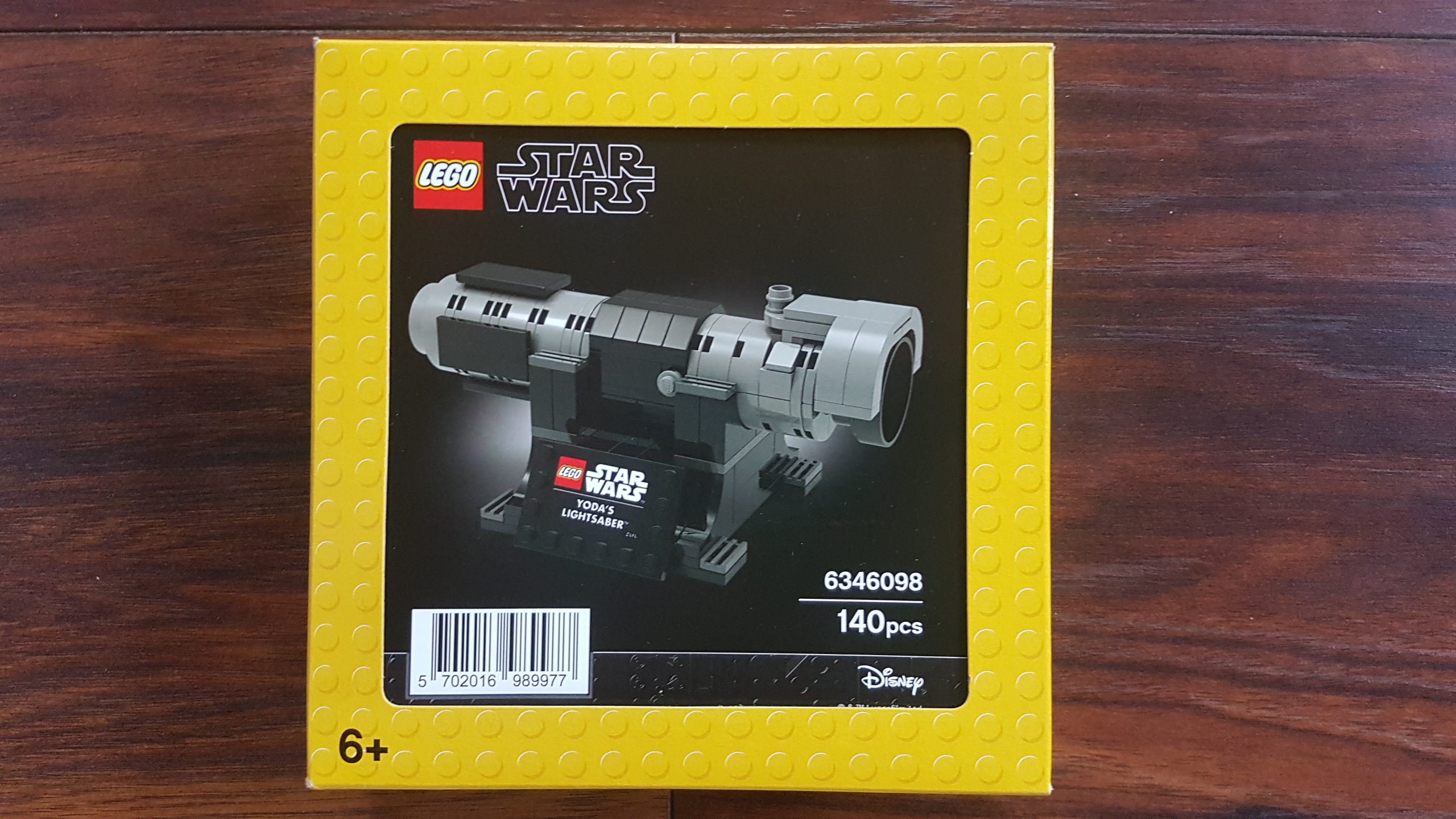 6346098_yodas_lightsaber.jpg