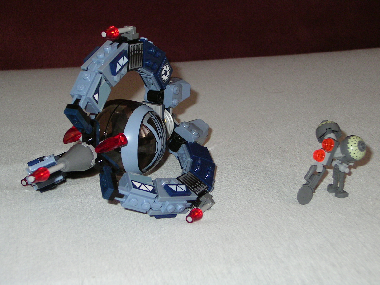 7252_droid_tri-fighter.jpg