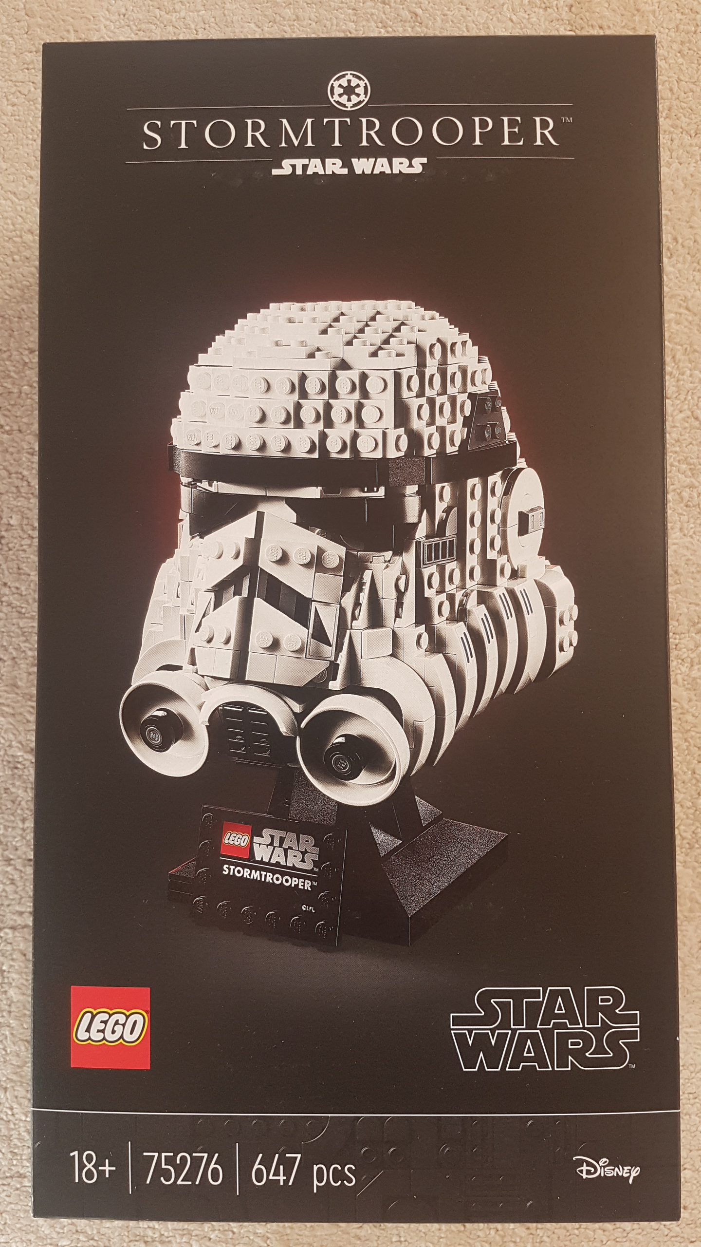 75276_stormtrooper_helmet.jpg