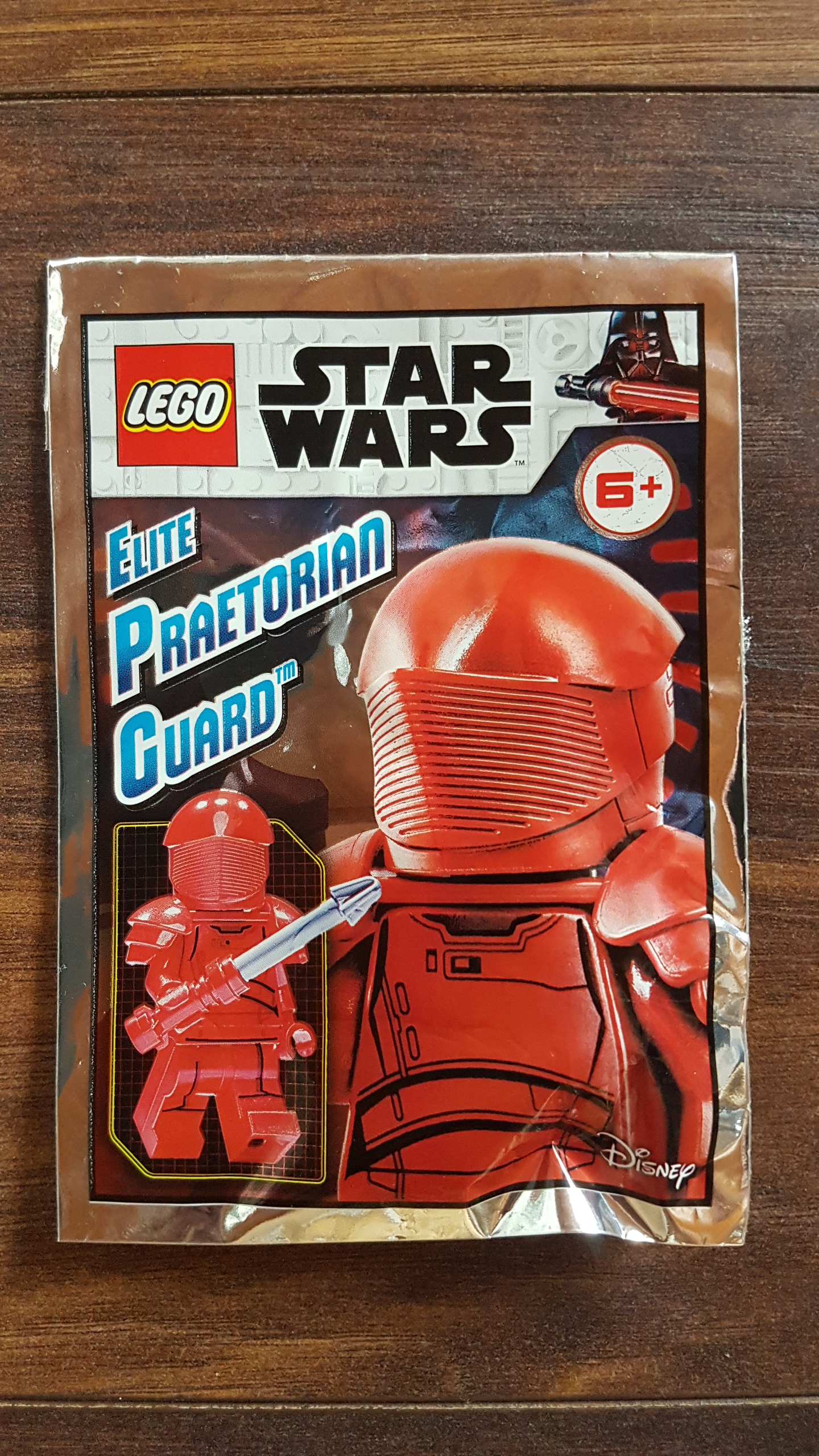912059_elite_praetorian_guard_foil_pack.jpg