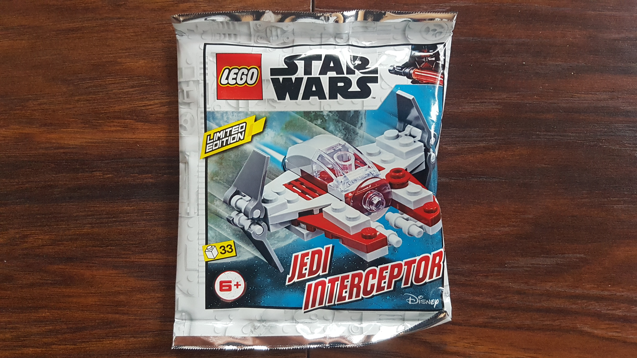 912066_obi_wans_jedi_interceptor_foil_pack.jpg