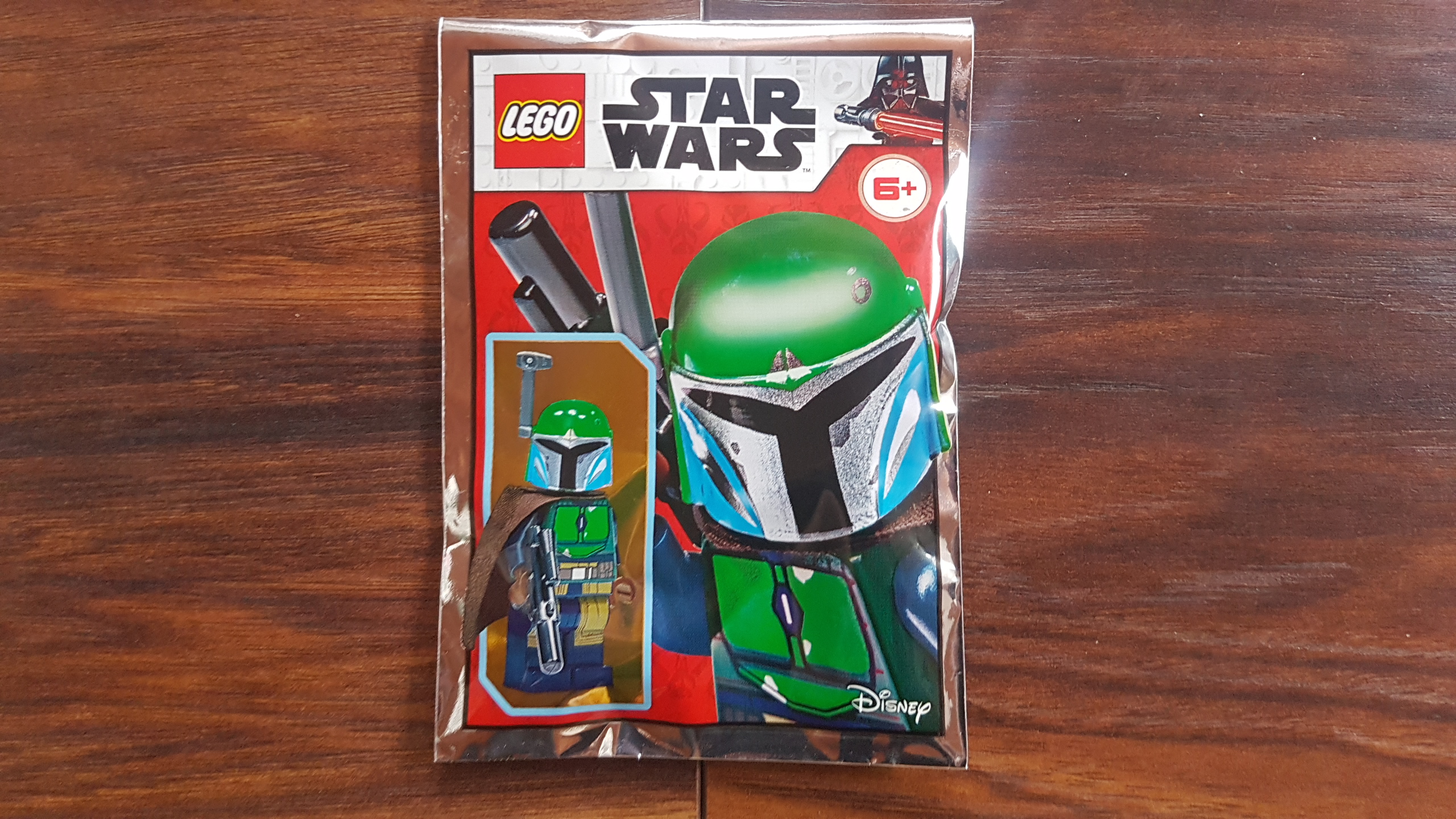 912168_mandalorian_foil_pack.jpg