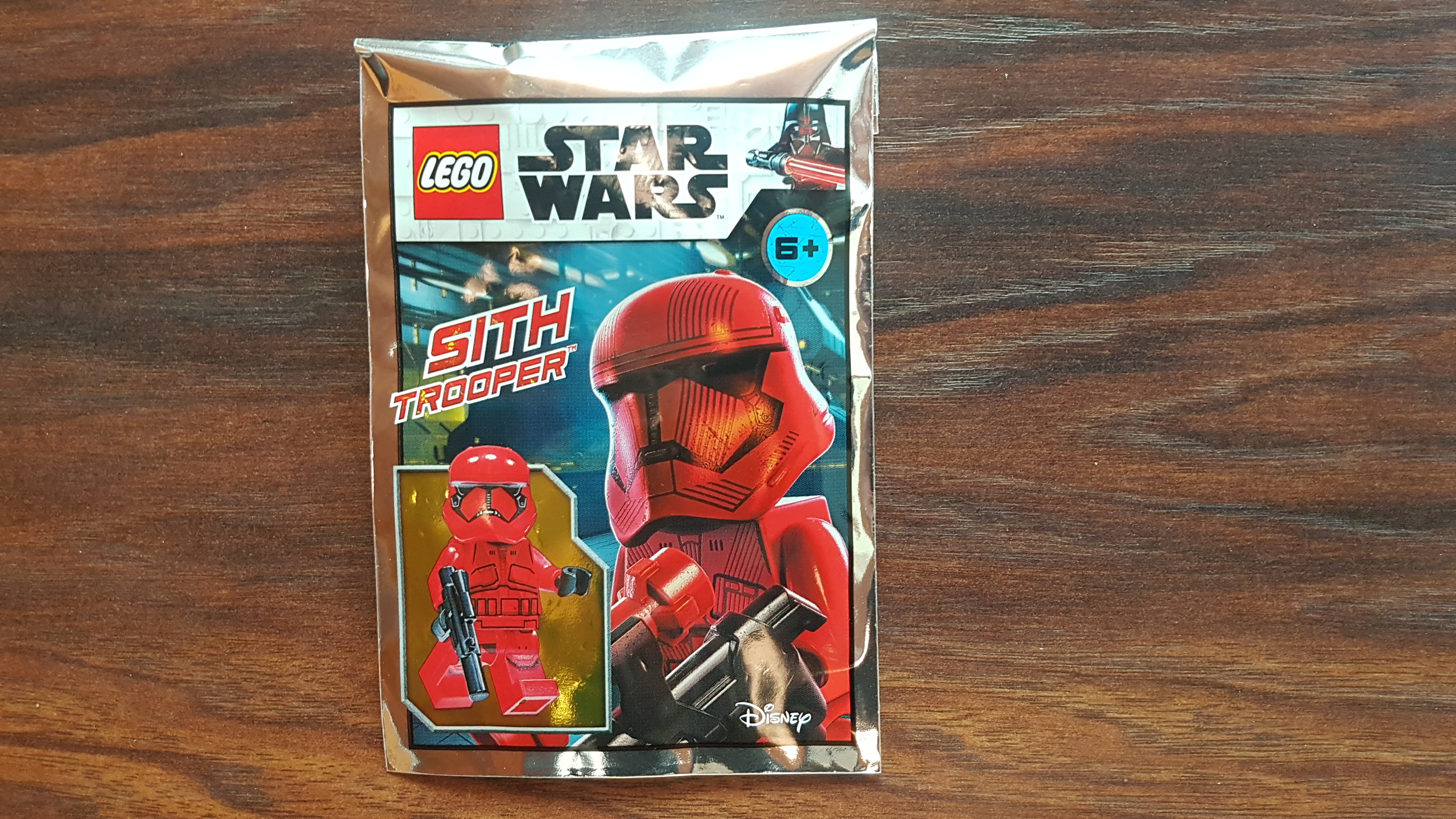 912174_sith_trooper_foil_pack.jpg