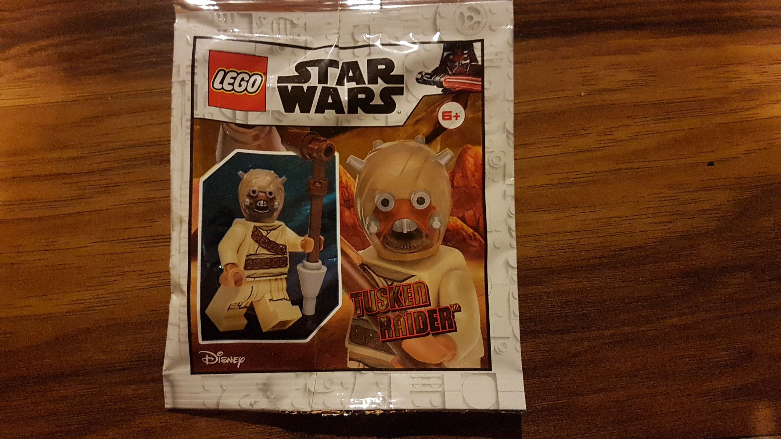 912283_tusken_raider_foil_pack.jpg