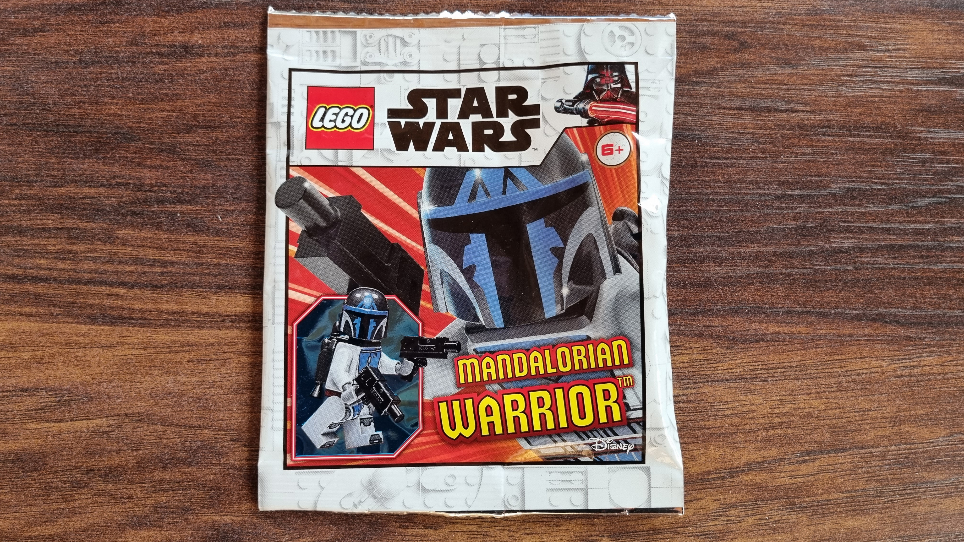 912286_mandalorian_warrior_foil_pack.jpg