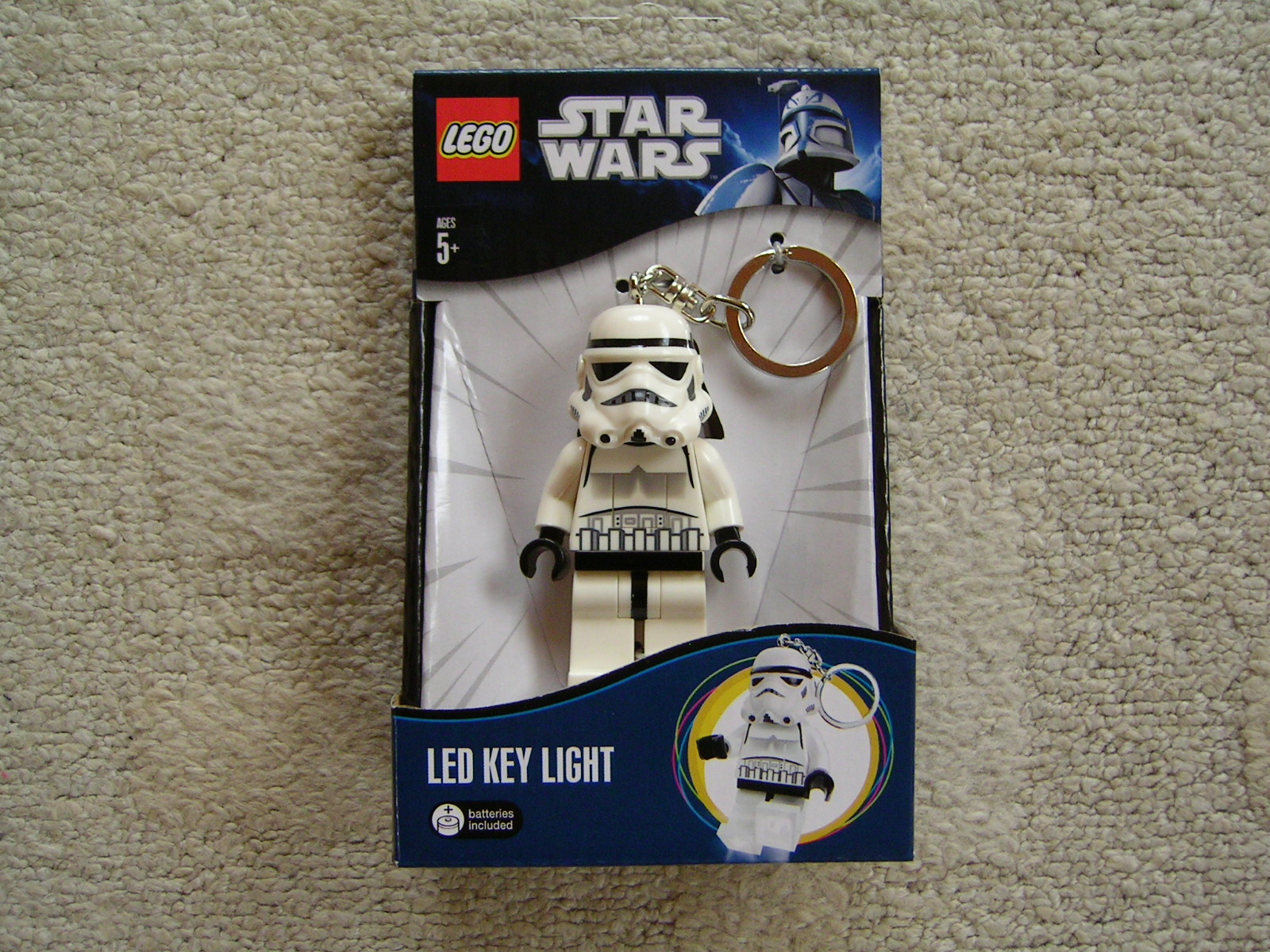 lgl_ke12_stormtrooper_light_key_chain.jpg