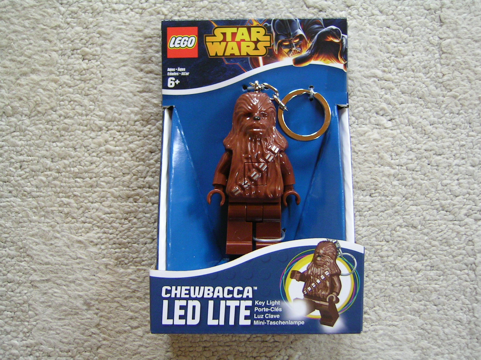 lgl_ke60_chewbacca_light_key_chain.jpg