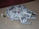 4504_millennium_falcon_1.jpg