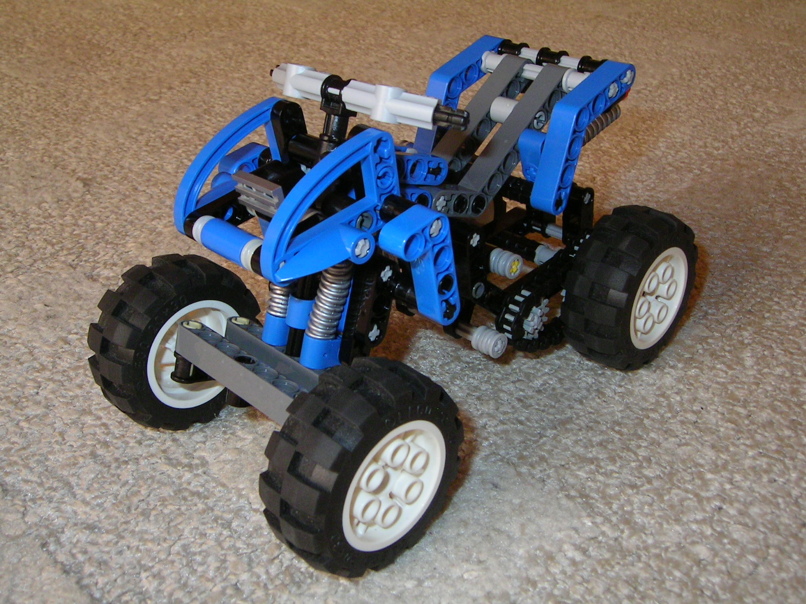 8282_quad_bike.jpg