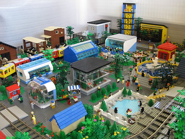 lego_zoo.jpg