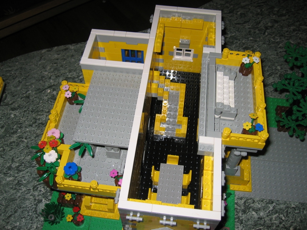 mansioninterior.jpg
