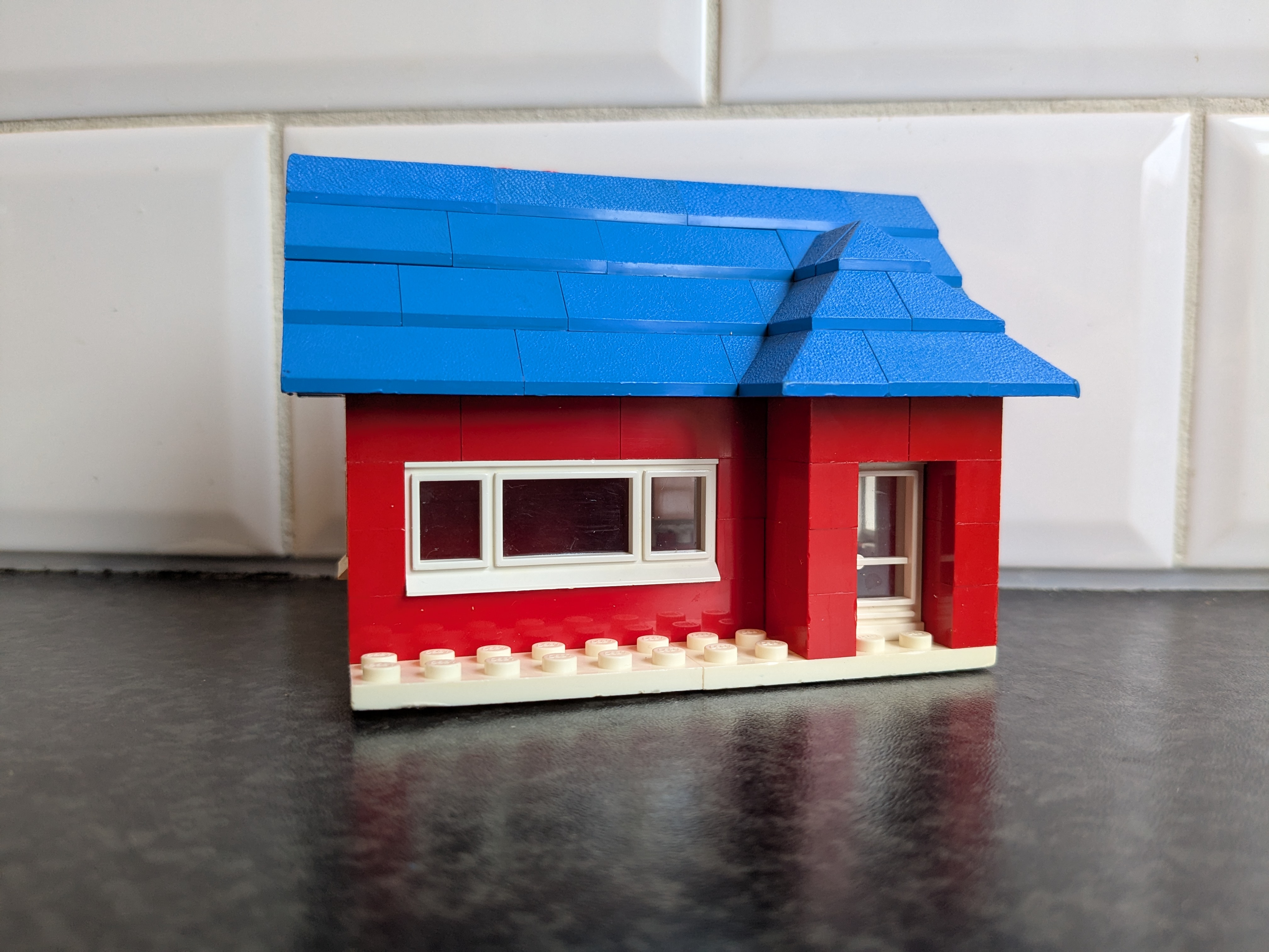 1964_small_house_-_front.jpg