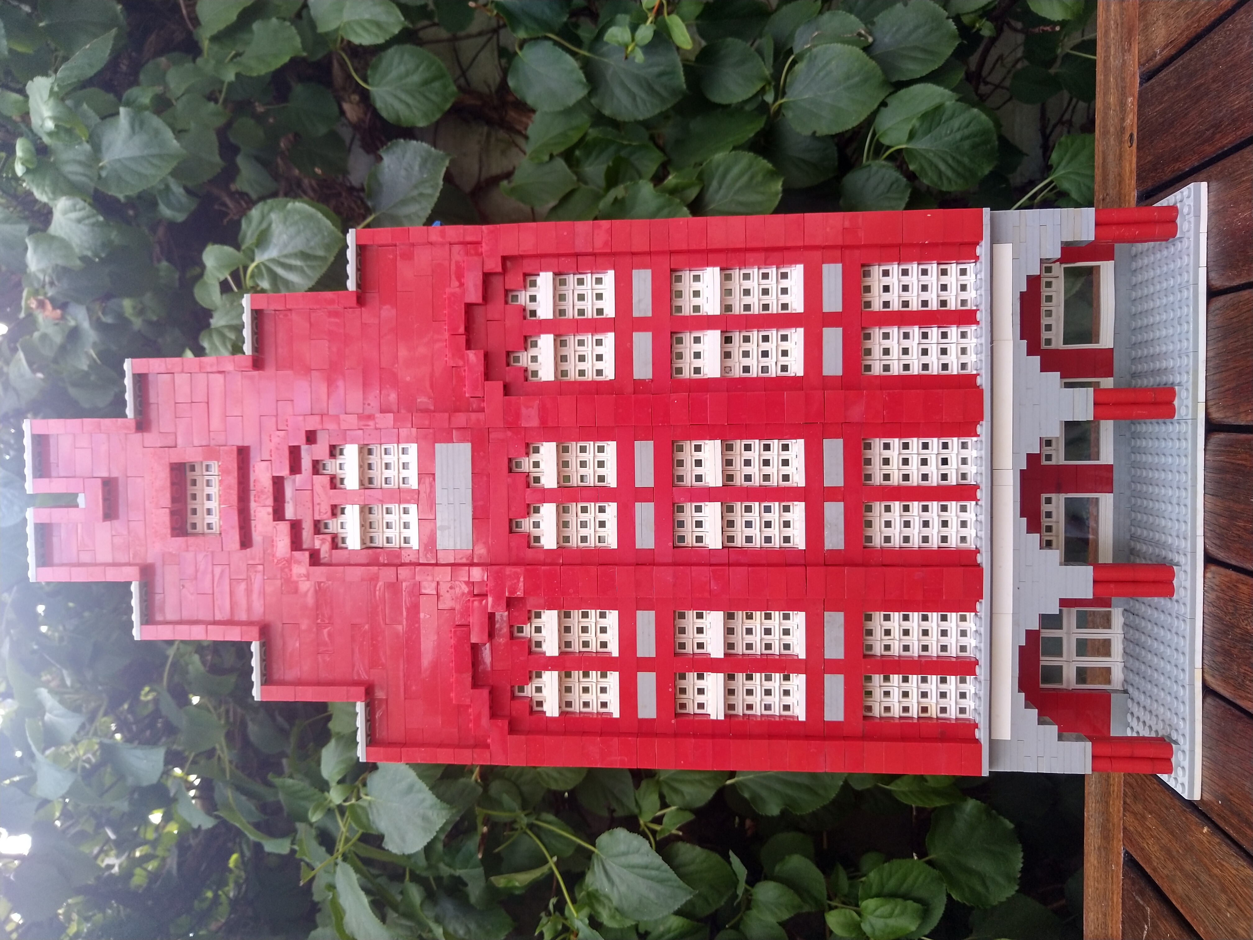 early_sixties_red_house_-_front.jpg