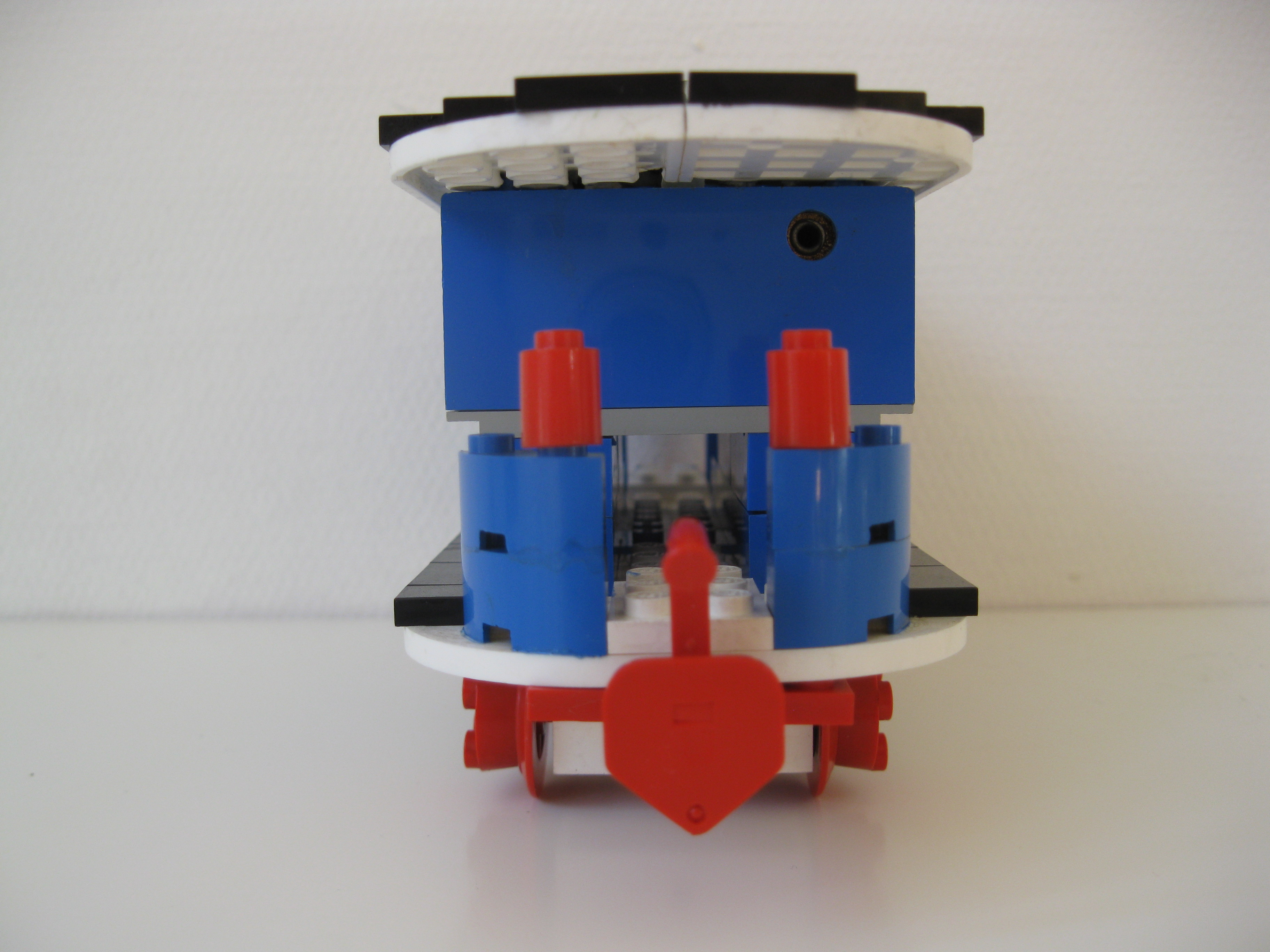 steam_locomotive_set_-_tender_-_front.jpg