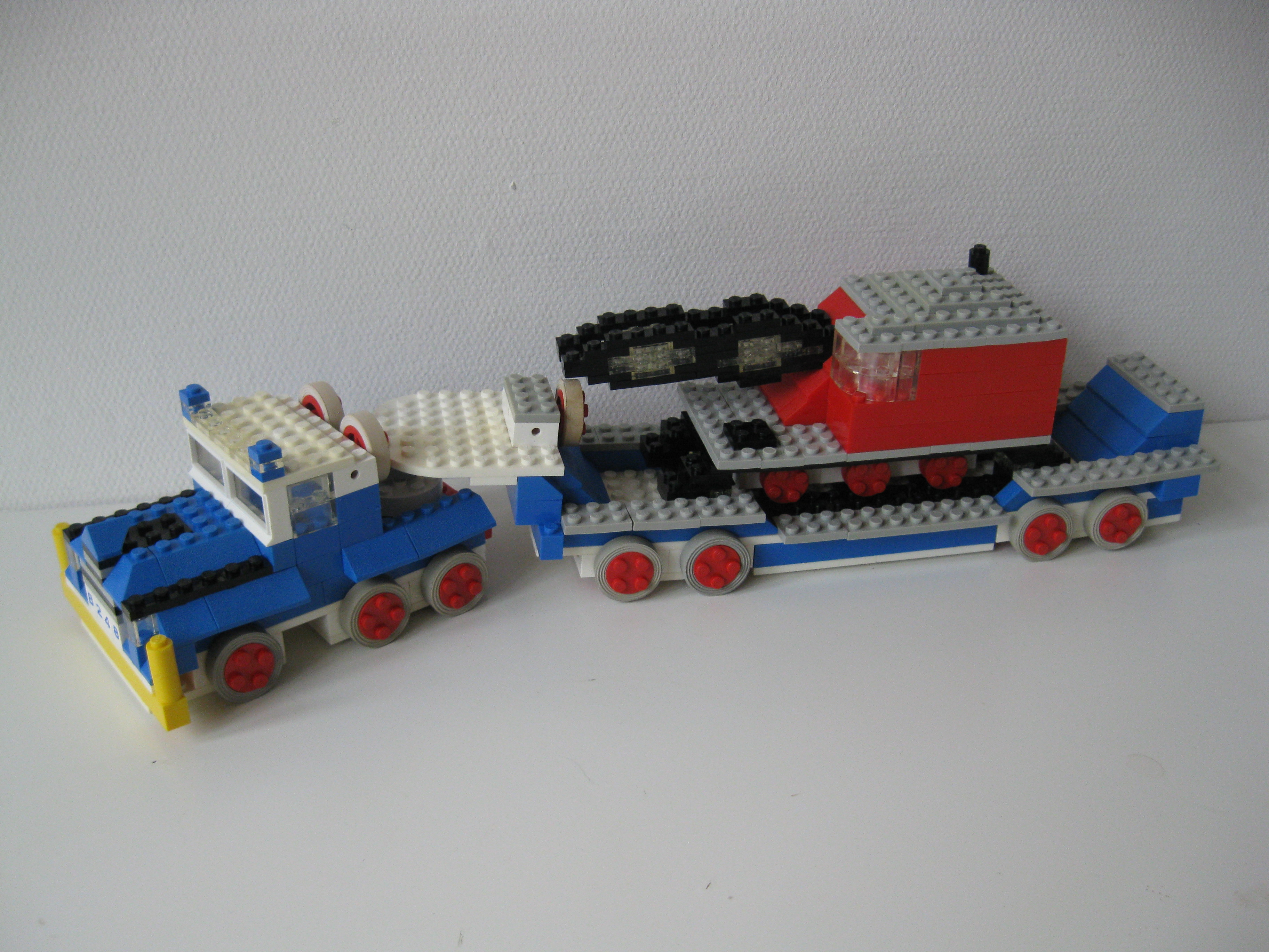 1963_crane_on_trailer.jpg