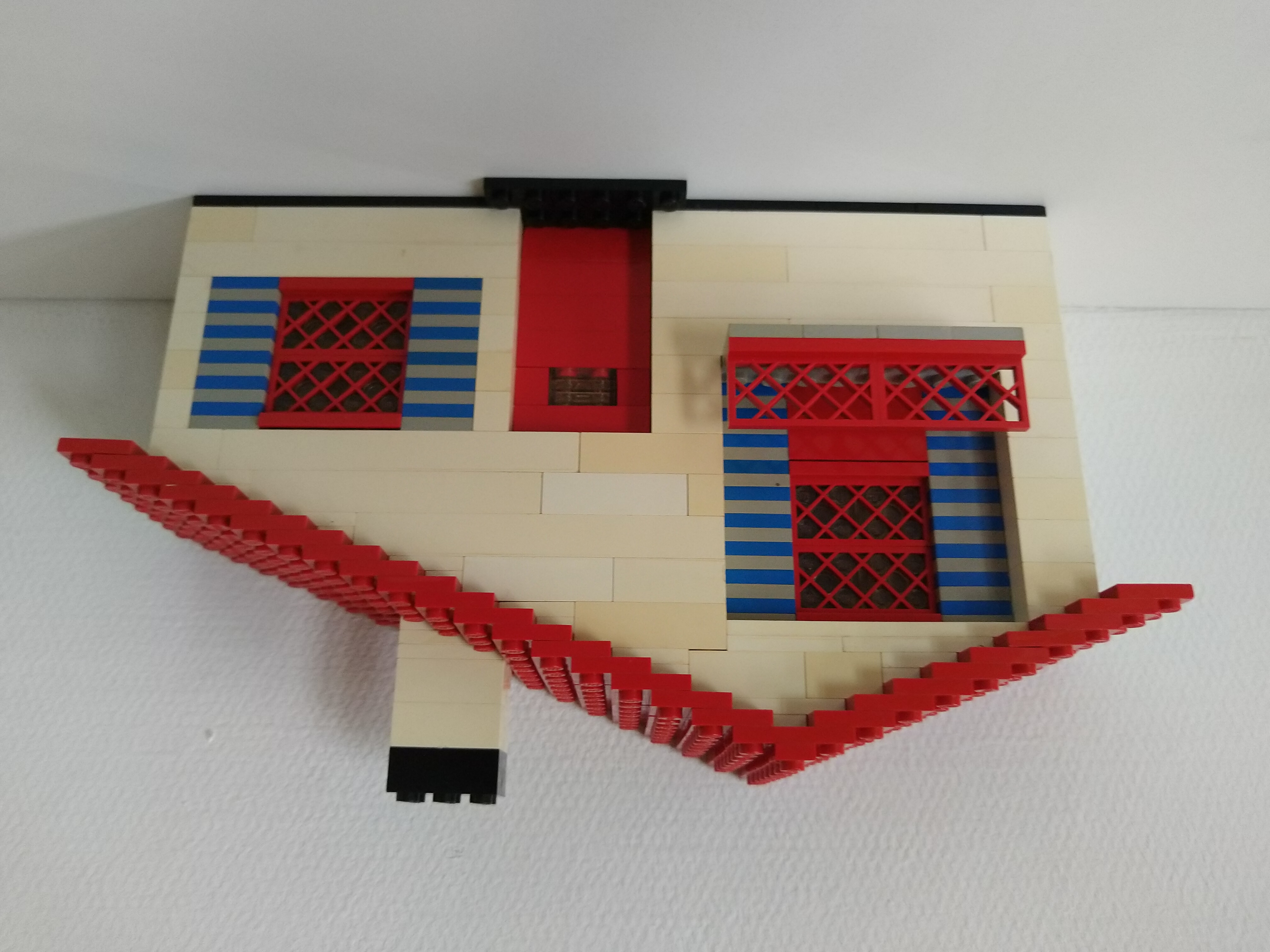 1967_facade_house_-_front.jpg