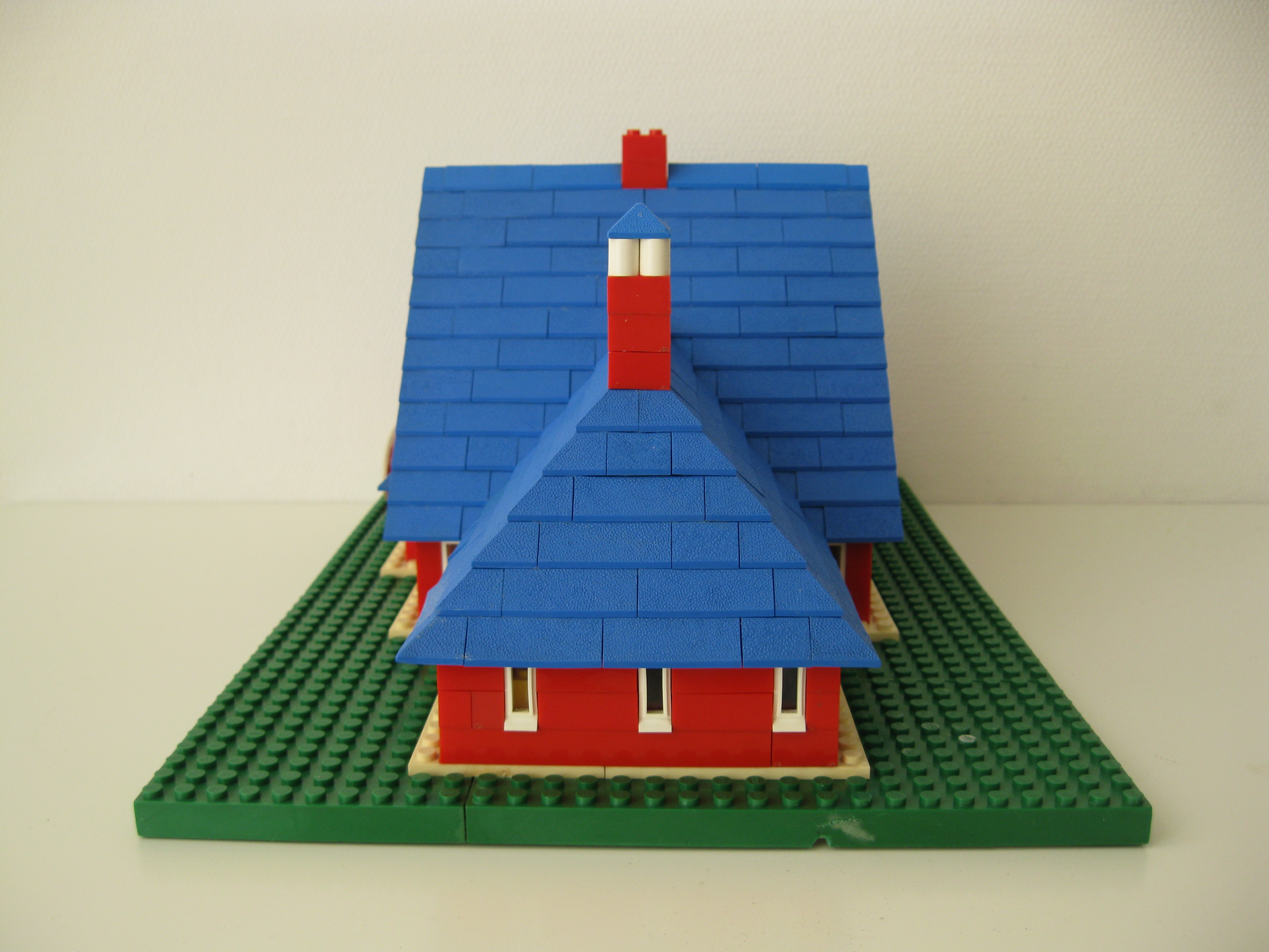 bungalow_-__side_2.jpg