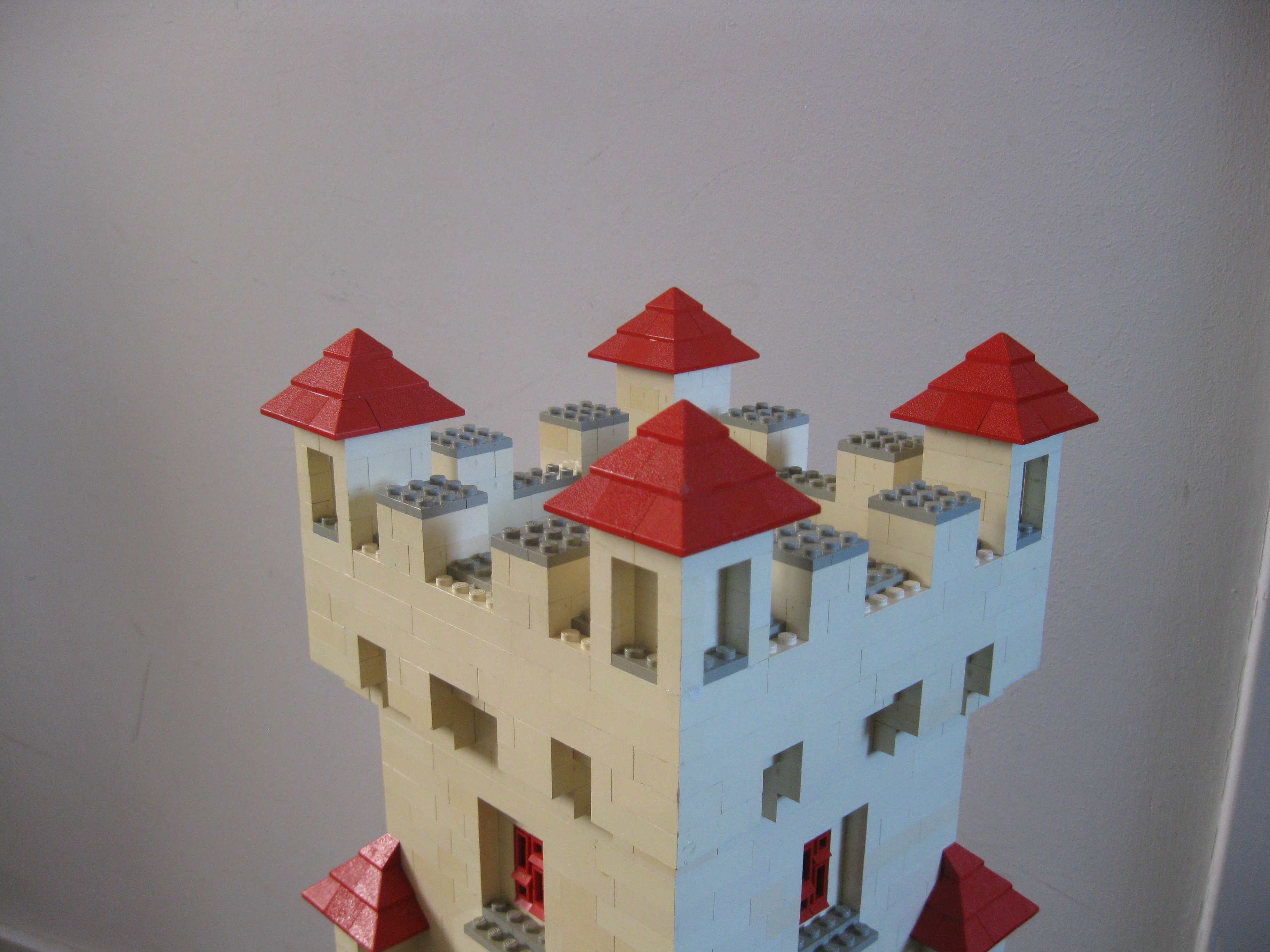 castle__detail_top.jpg