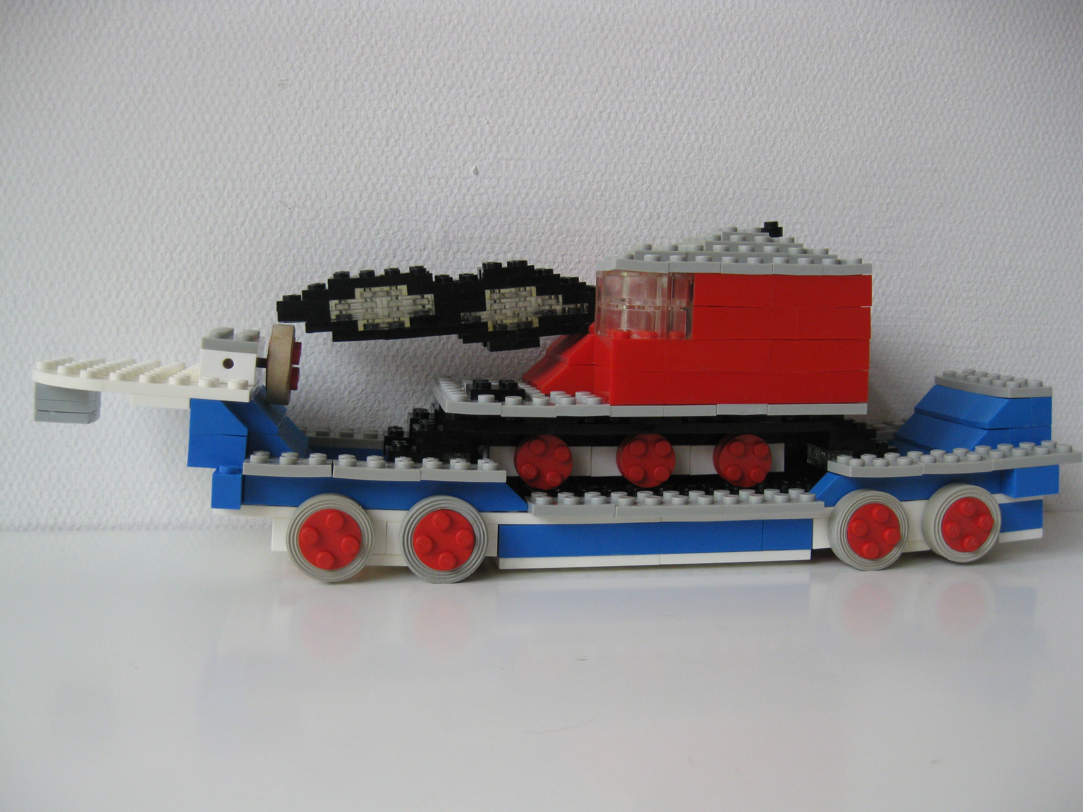crane_trailer_-_side.jpg