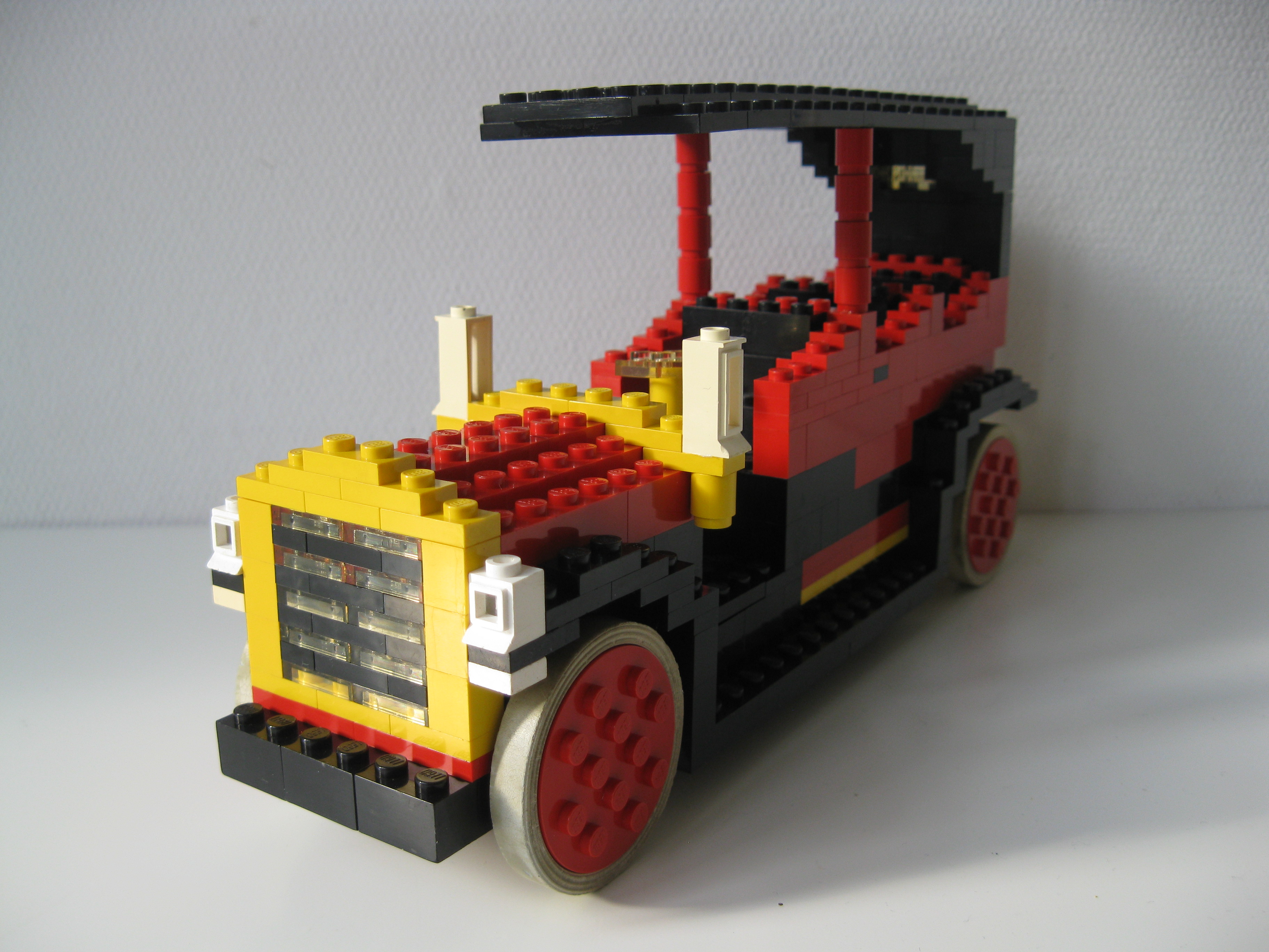 limousine__front.jpg
