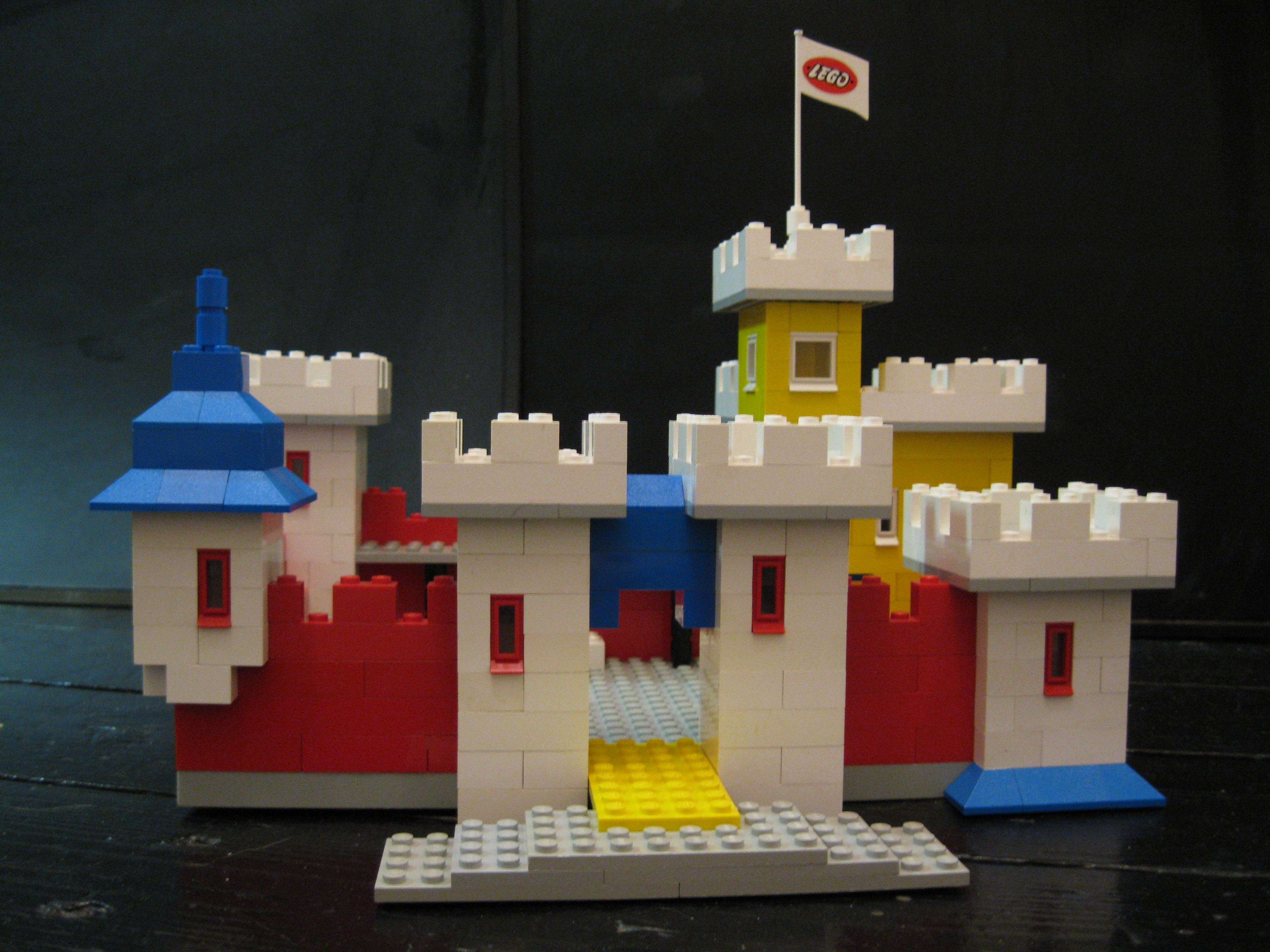 1970_weetabix_castle_front.jpg