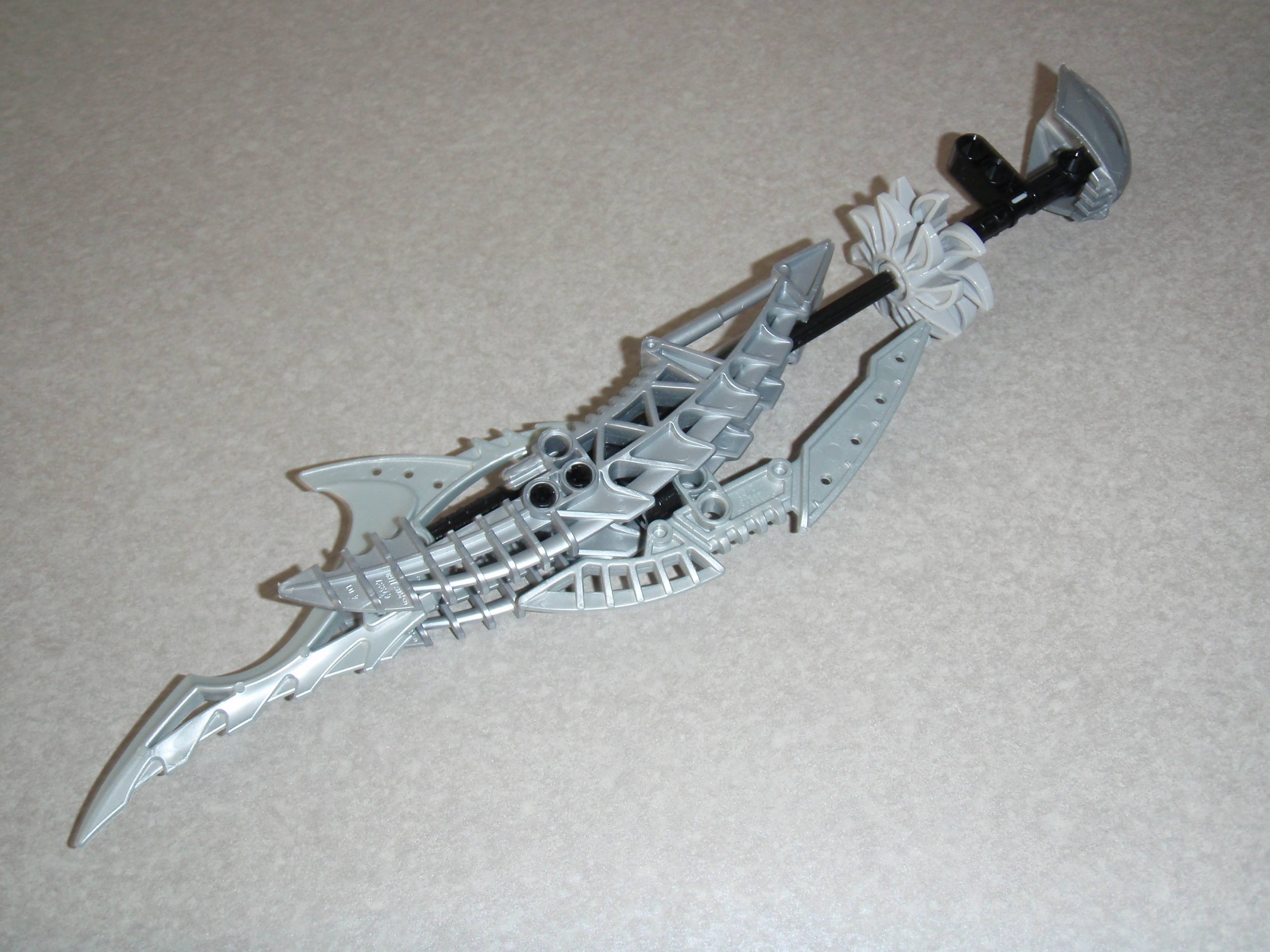 dooms_blade_040.jpg