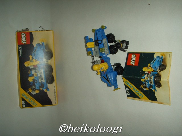 1558box.jpg