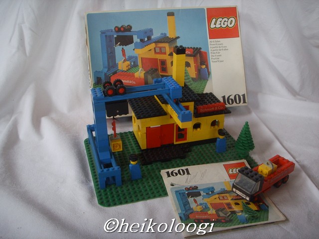 1601box.jpg