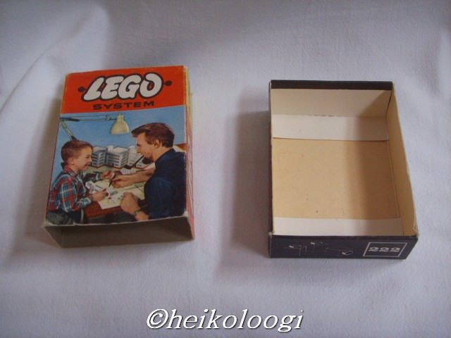 222box.jpg