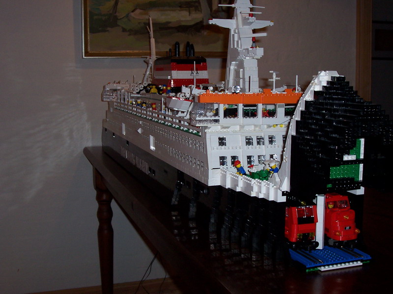 100_0082_resize.jpg