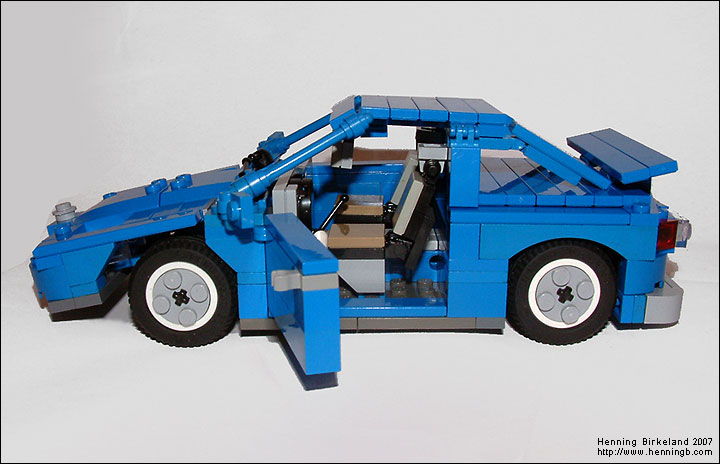bluecar4.jpg