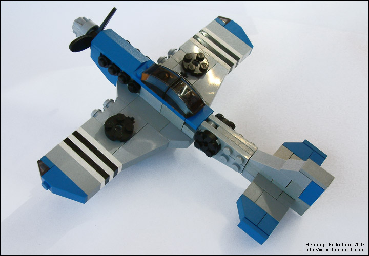 mustang2.jpg