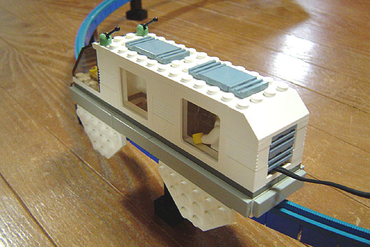 monorail2.jpg