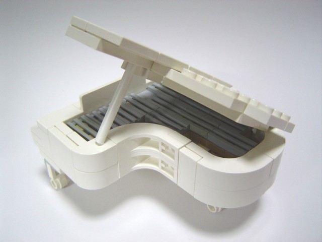 grandpiano152.jpg