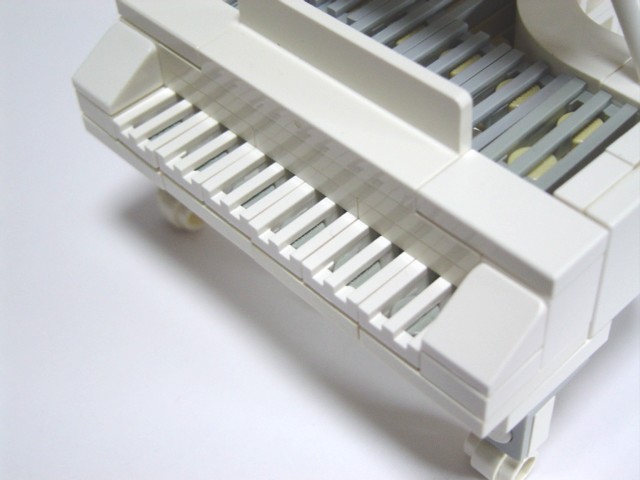 grandpiano153.jpg