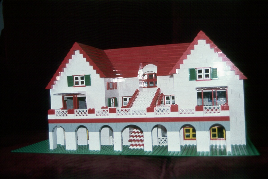 011000-001.jpg