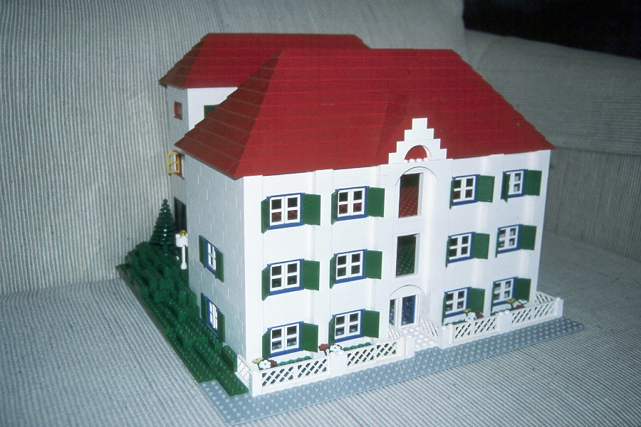 011000-001.jpg