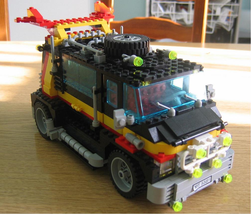 5581tunedvan.jpg