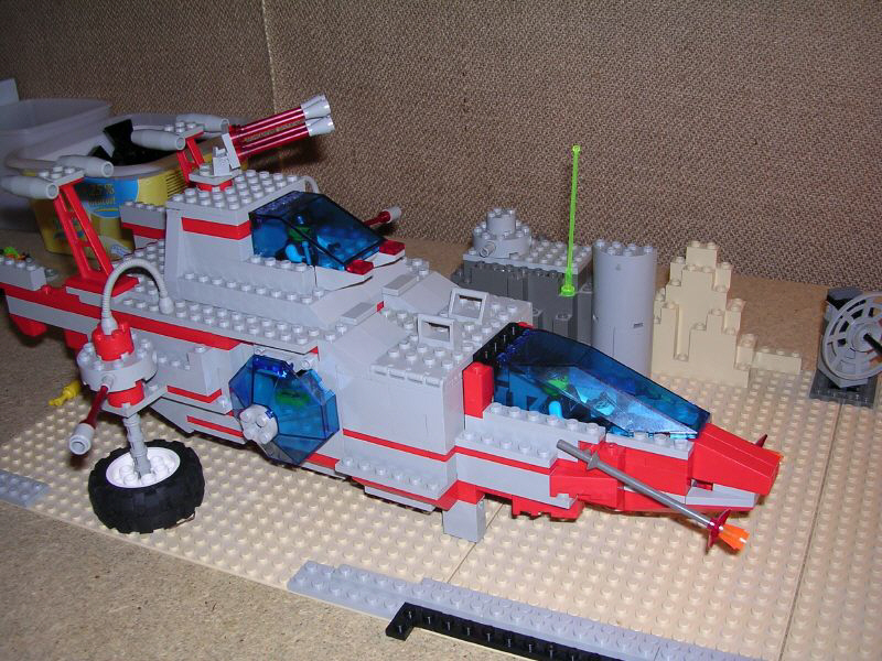 spaceship4.jpg