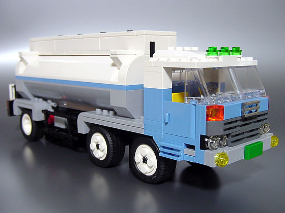 hino_tc_02.jpg