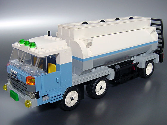 hino_tc_05.jpg
