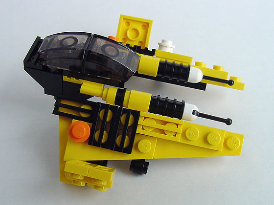 sw_jedistarfighter_02.jpg