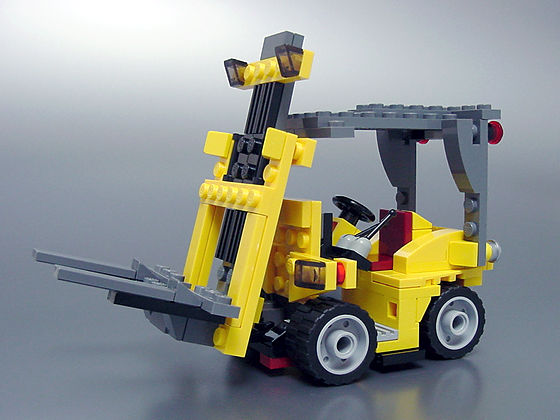 4939_forklift_01.jpg