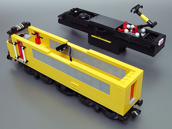 rc-train_03.jpg